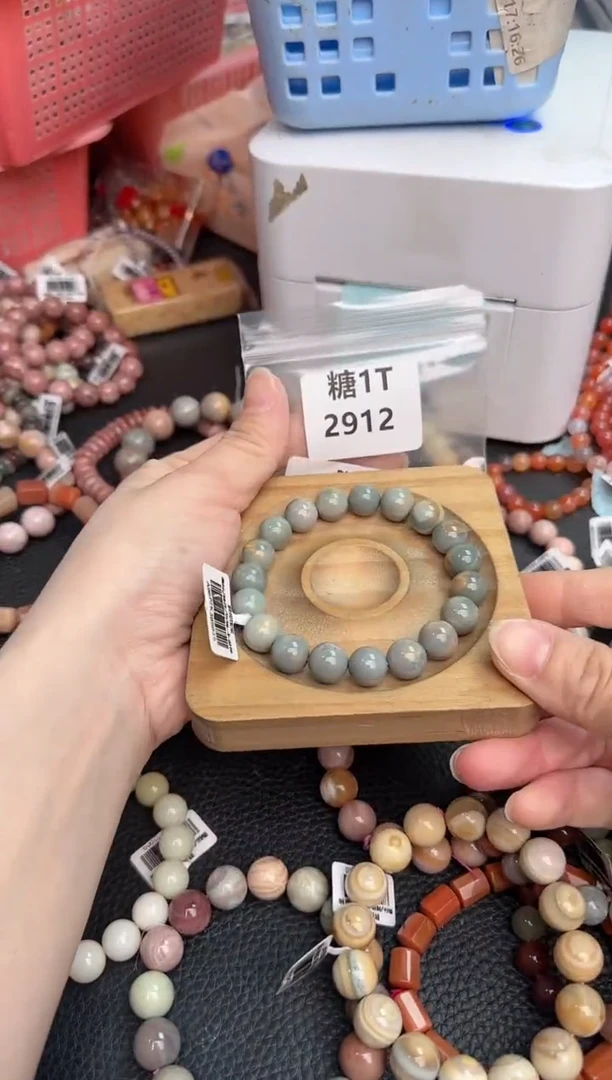 【闪购商品】石英质玉手链未镶嵌1T2912