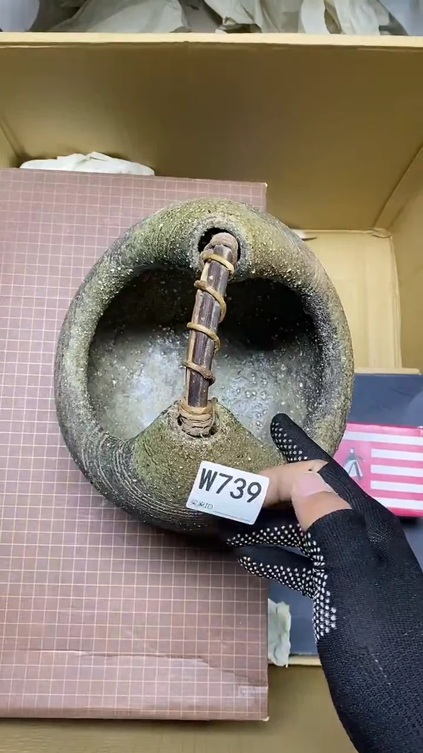 瓷片S****6W739默认微瑕，谨慎参拍