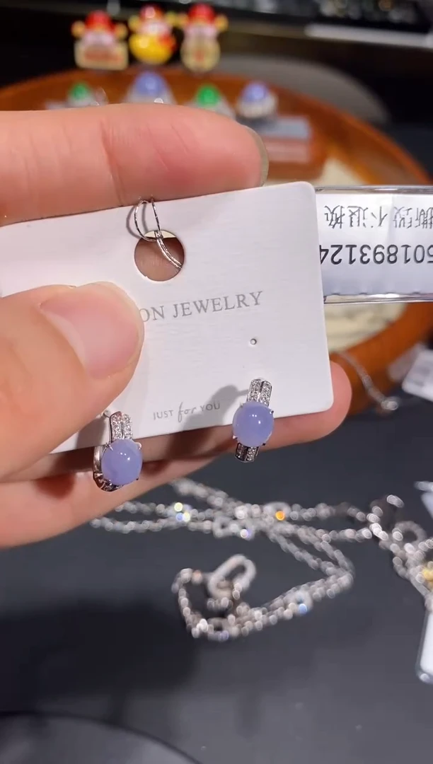 【闪购商品】翡翠耳饰18K金镶嵌耳饰