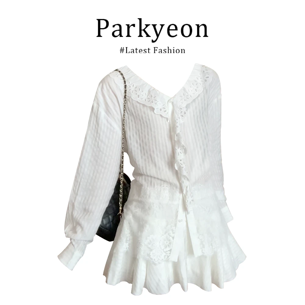 parkyeon早秋温柔风甜美v领镂空衬衫时尚百搭蓬蓬短裙两件套装