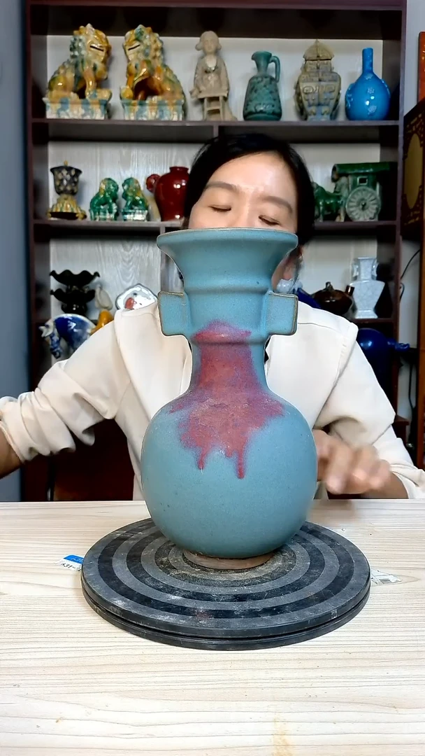 经典精美复古风格瓷器