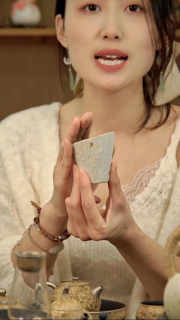 言野手作  岩矿手捏杯