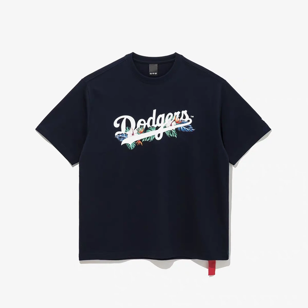 SC25219时尚情侣花朵字母印花宽松圆领T恤