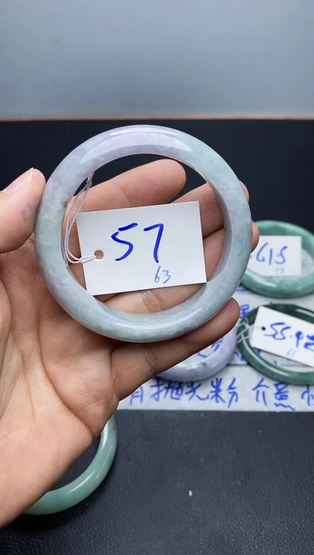 未镶嵌手镯翡翠63