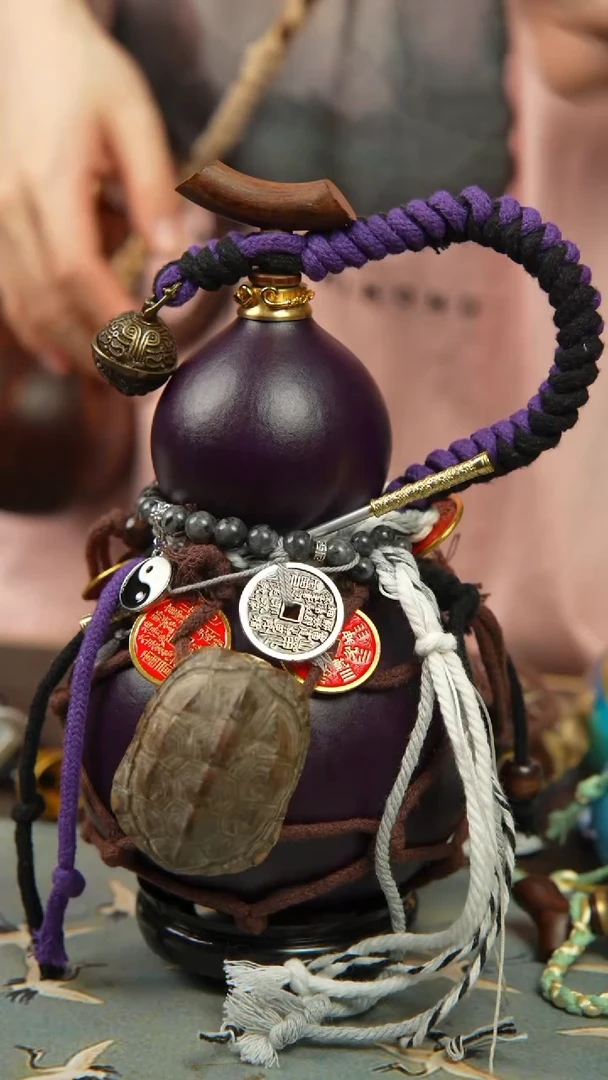 114号700ml左右非遗大漆酒葫芦