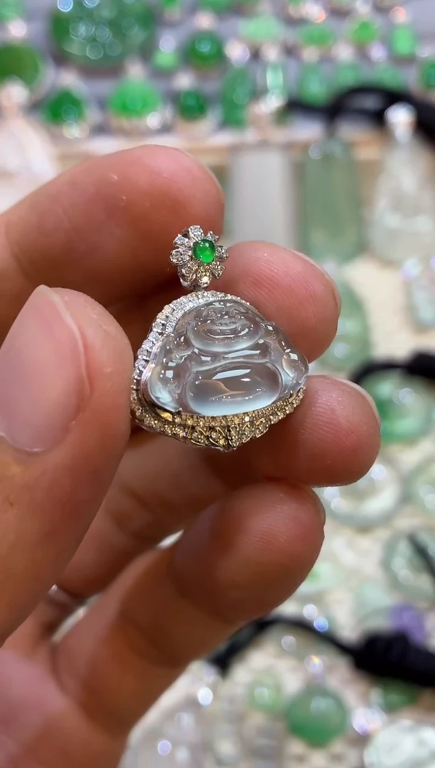 吊坠(不含链)18K金镶嵌翡翠佛公