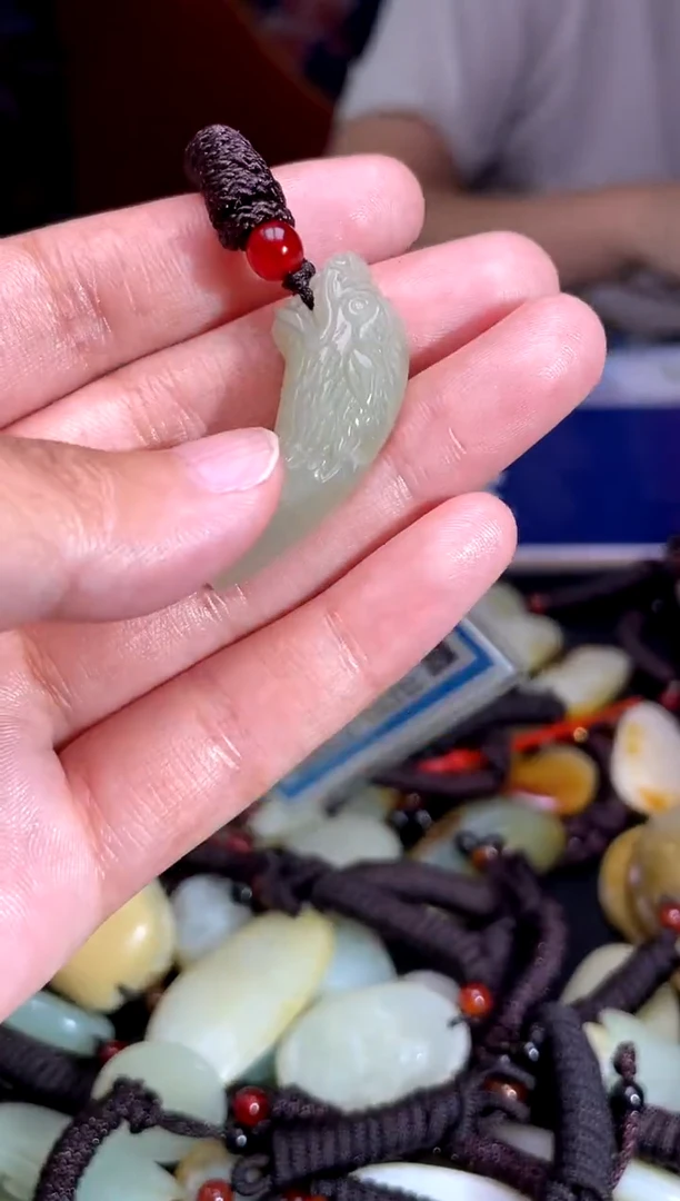 和田玉未镶嵌挂件1