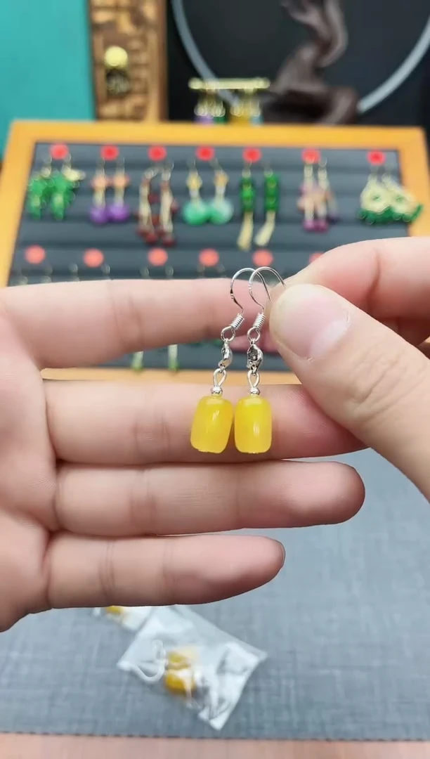 【闪购商品】玛瑙/玉髓耳钉银S925镶嵌305000