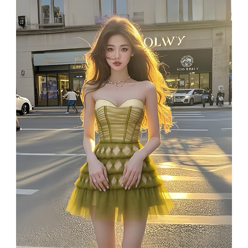 2025年新款小众设计感一字肩抹胸网纱裙纯欲辣妹风鱼骨少女连衣裙