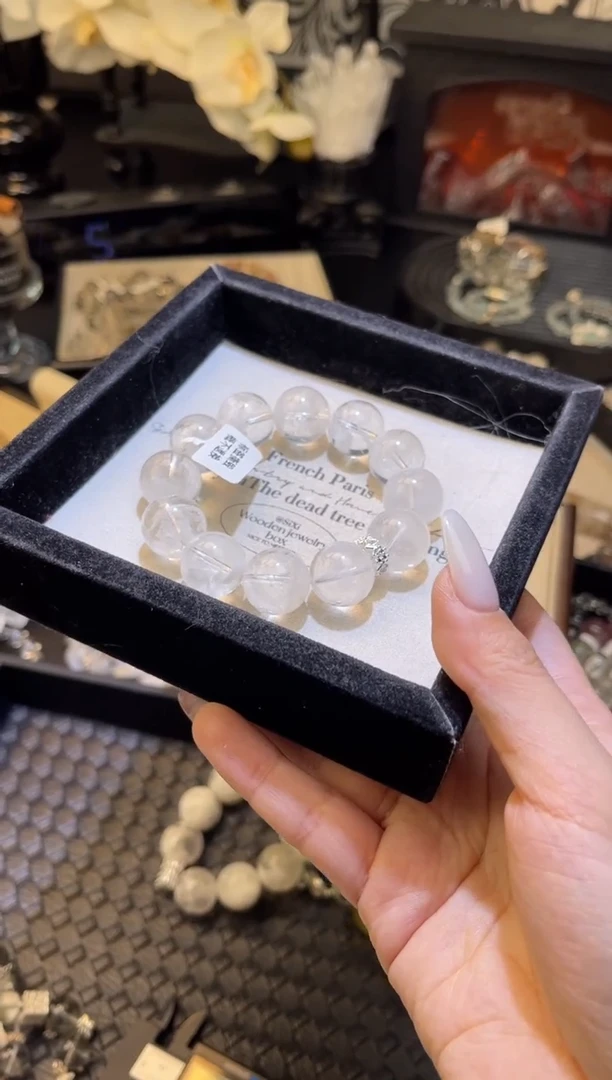 水晶手串未镶嵌天然水晶 多样性发其一