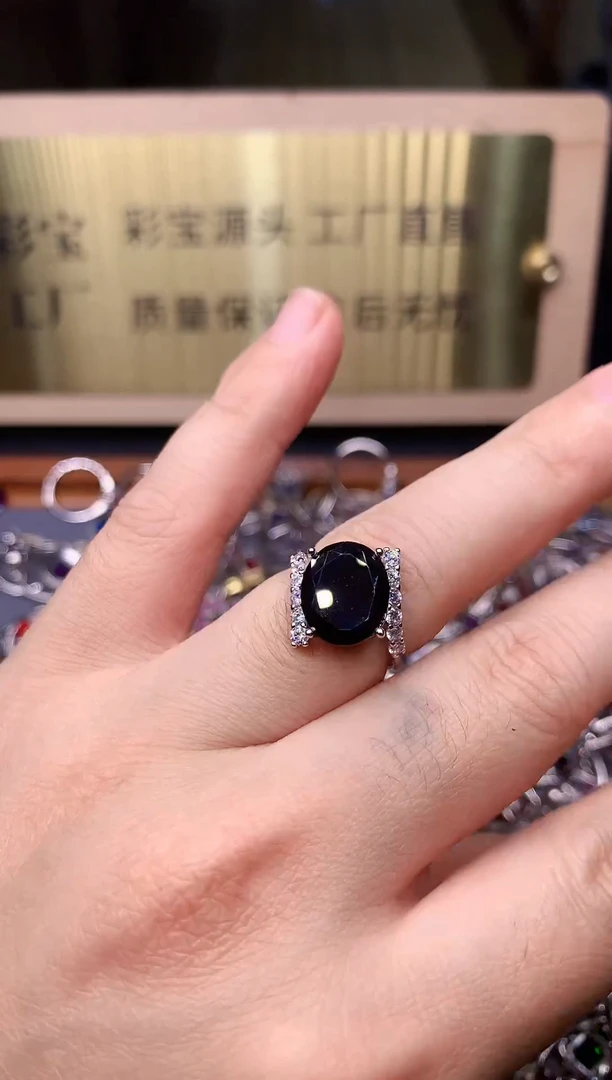 【闪购商品】蓝宝石戒指银S925镶嵌........