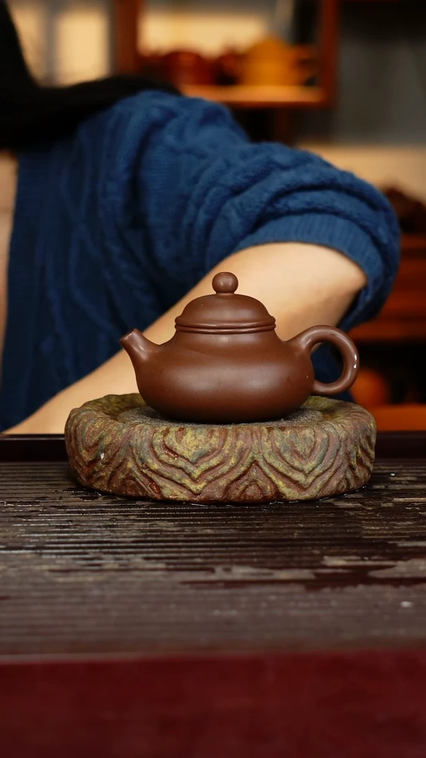 宜兴原矿紫砂壶茶壶宜兴原矿紫砂壶茶壶140C