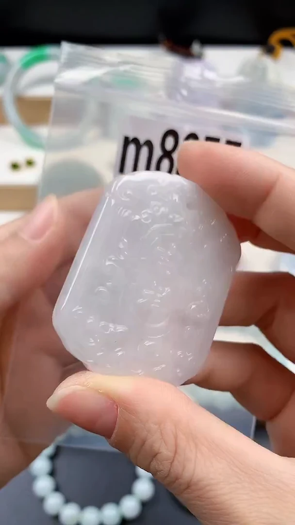 颈饰未镶嵌翡翠天然翡翠吊坠挂件