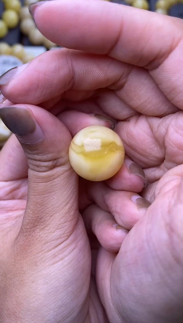 裸石琥珀未镶嵌大小姐珠宝14