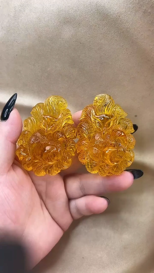 琥珀颈饰未镶嵌吊坠