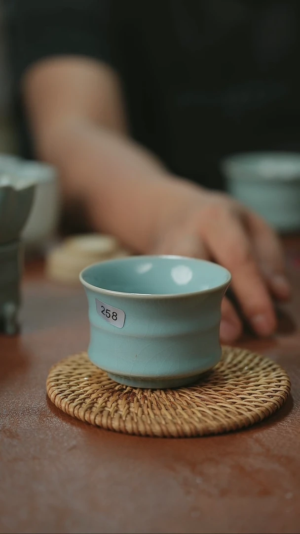 摆件原产地原矿釉汝瓷微瑕