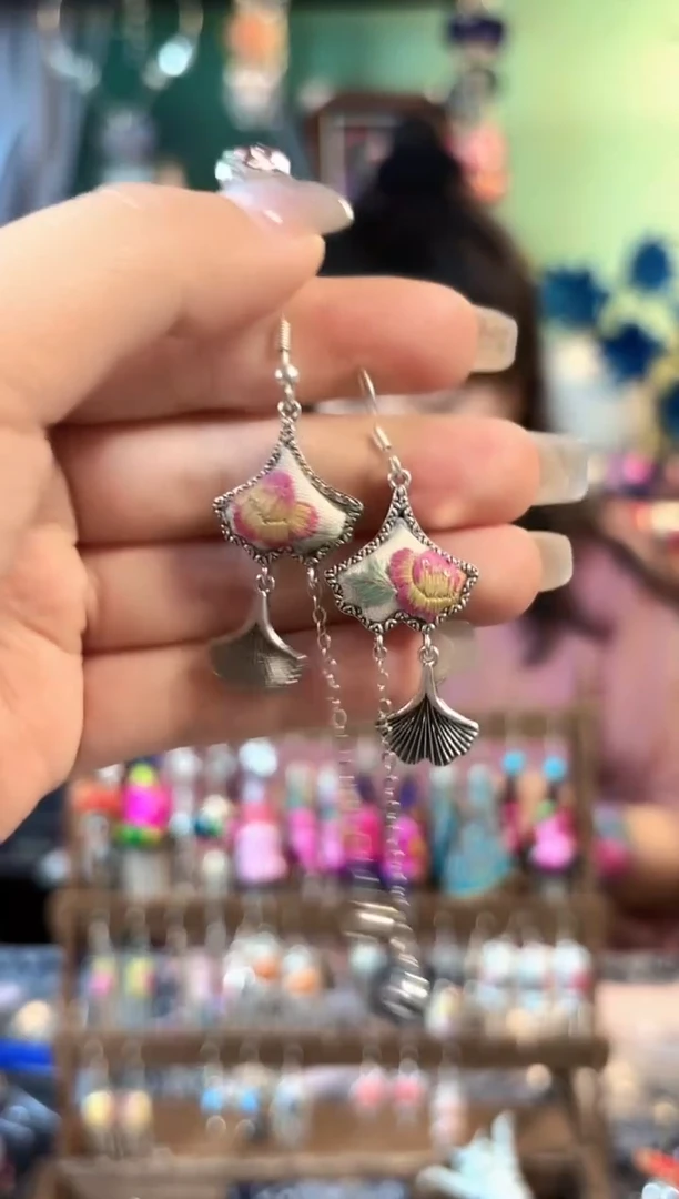 织绣彩云南阁非遗老绣170