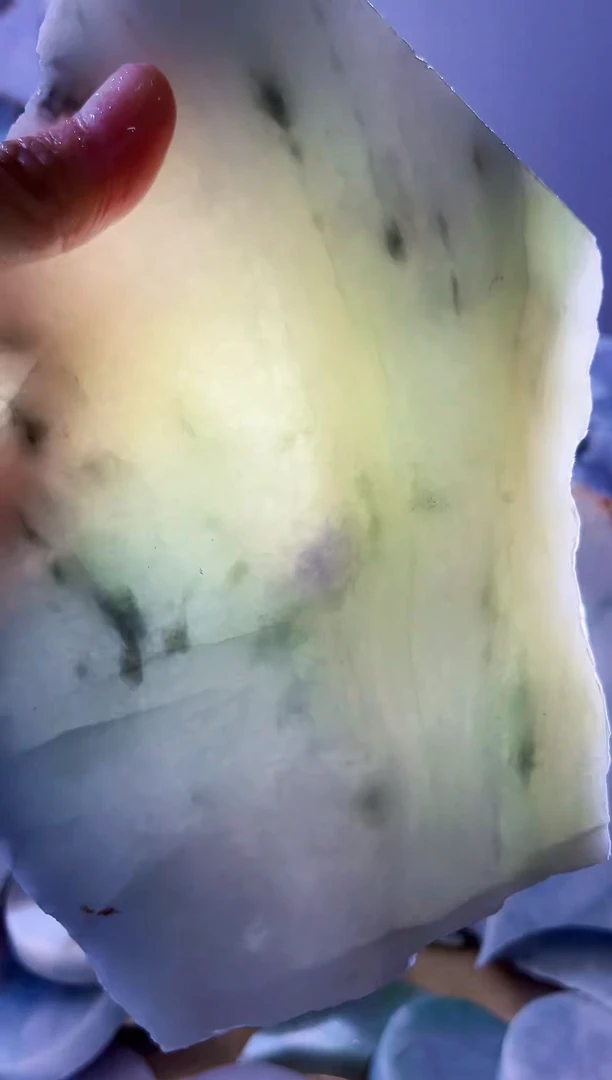翡翠裸石缅甸翡翠A货柠7445