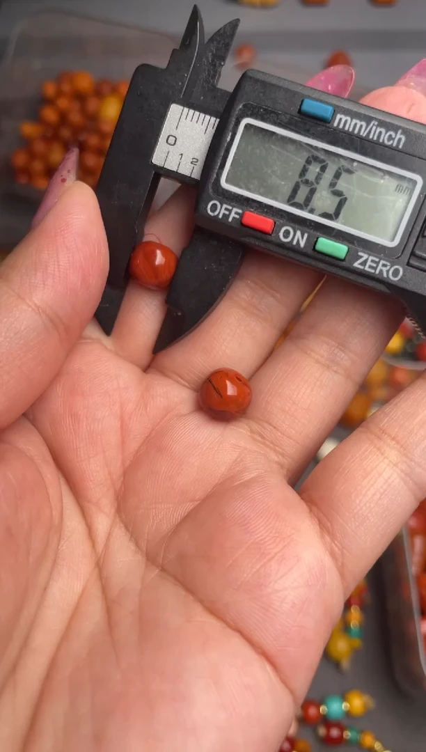 石英质玉多样性发货未镶嵌多样性发货8红老型一对