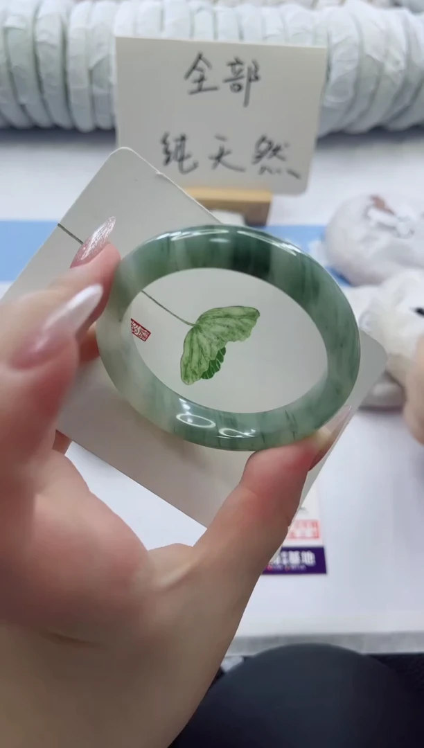 未镶嵌手镯石英质玉多样性发货C72