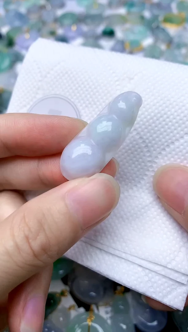 颈饰未镶嵌翡翠天然A货翡翠