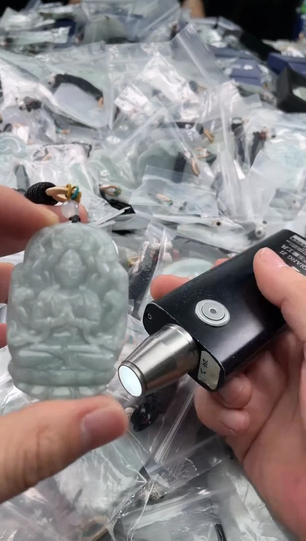 颈饰未镶嵌翡翠25/11/25/.223