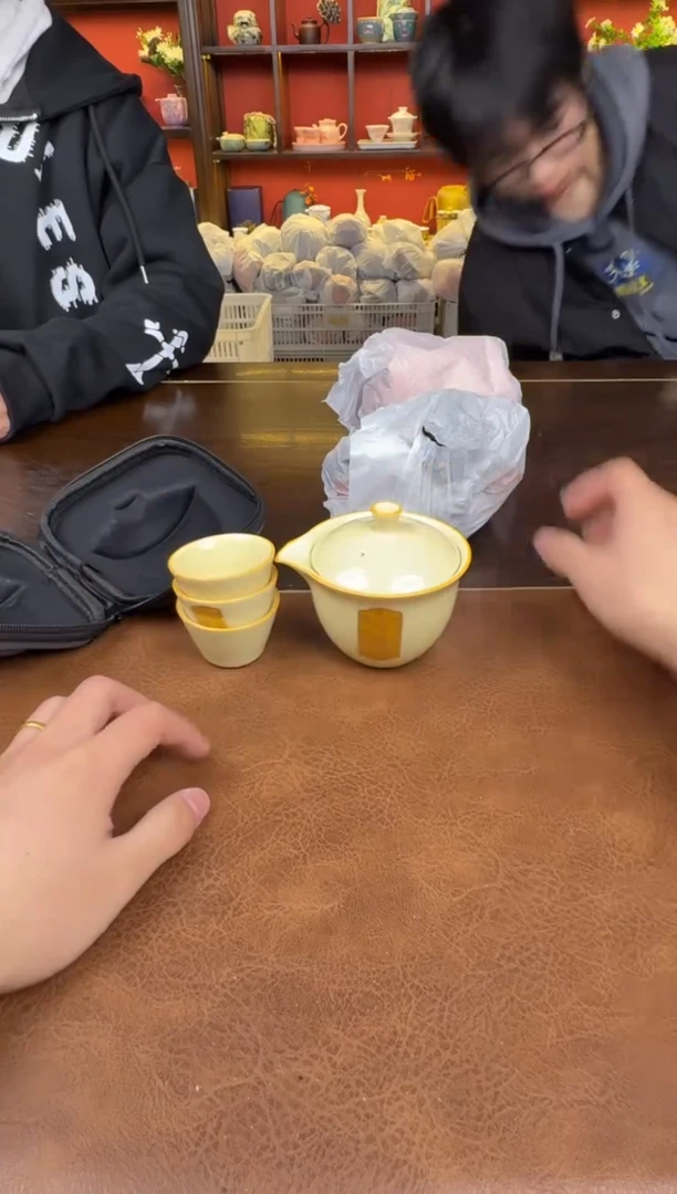 【闪购商品】宝石黄111111111111111