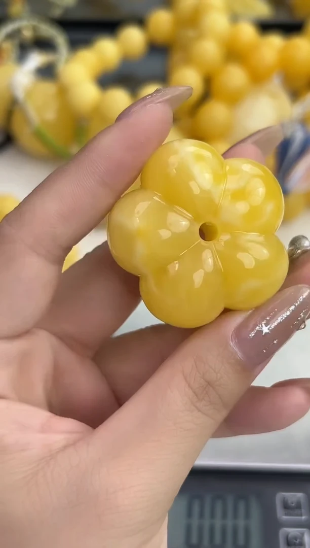 裸石琥珀未镶嵌天然琥珀蜜蜡吊坠