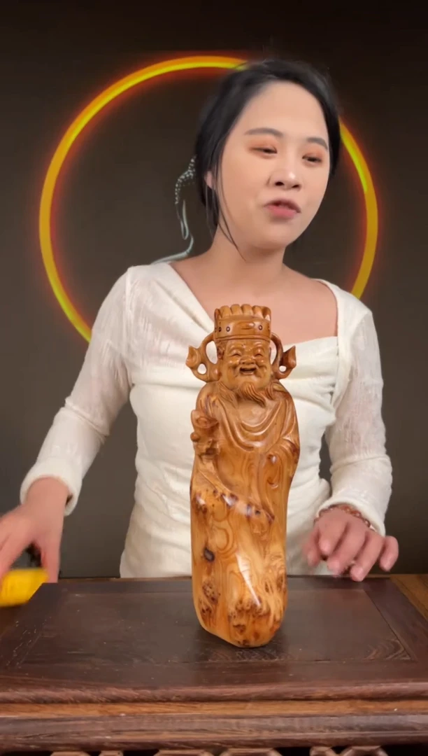 【闪购商品】柏木（崖柏）手工摆件,先抢先得!109