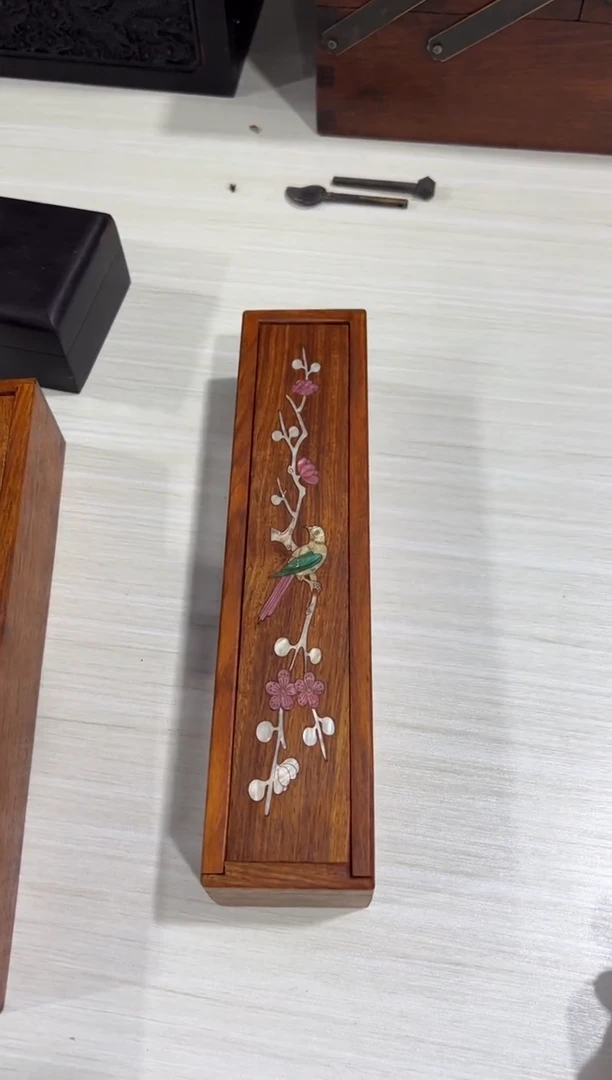 木机关盒首饰和喜鹊登梅