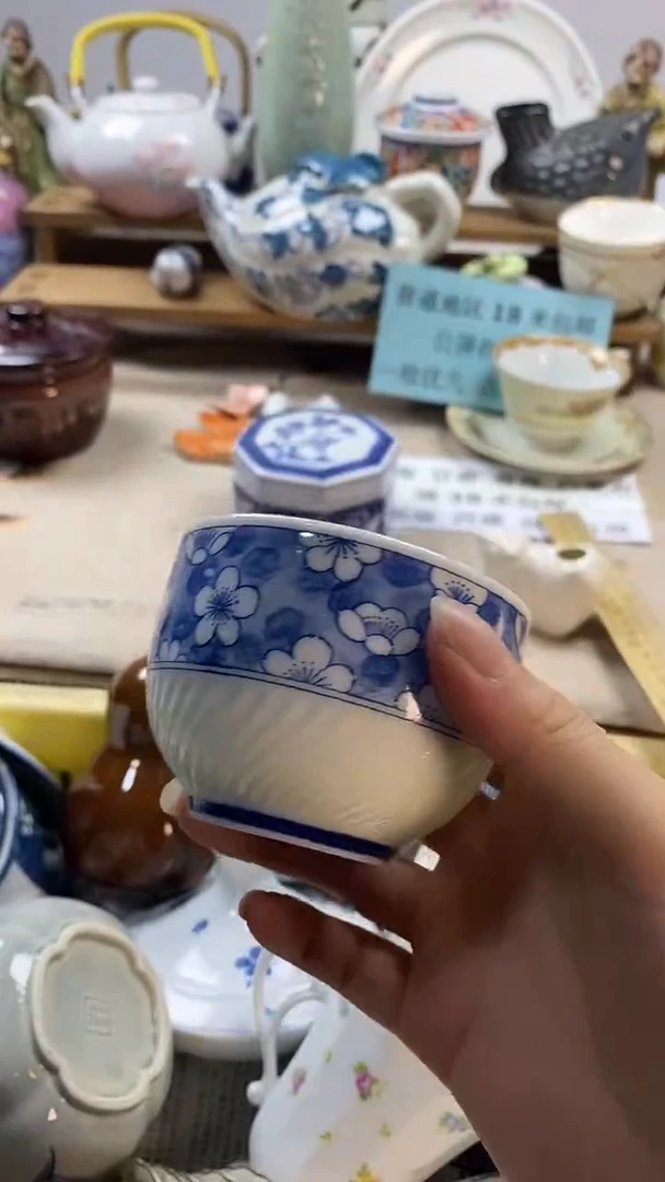 瓷片宝***妇新号开播，全场放漏，下单包邮。