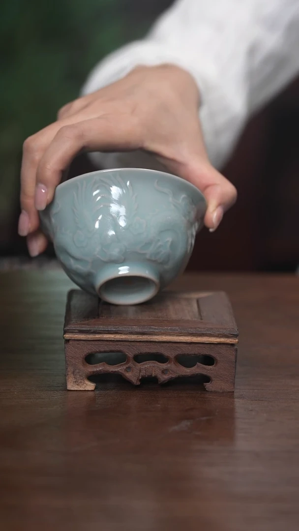 【闪购商品】清凉寺原产地仿古釉手工汝瓷龙纹小碗