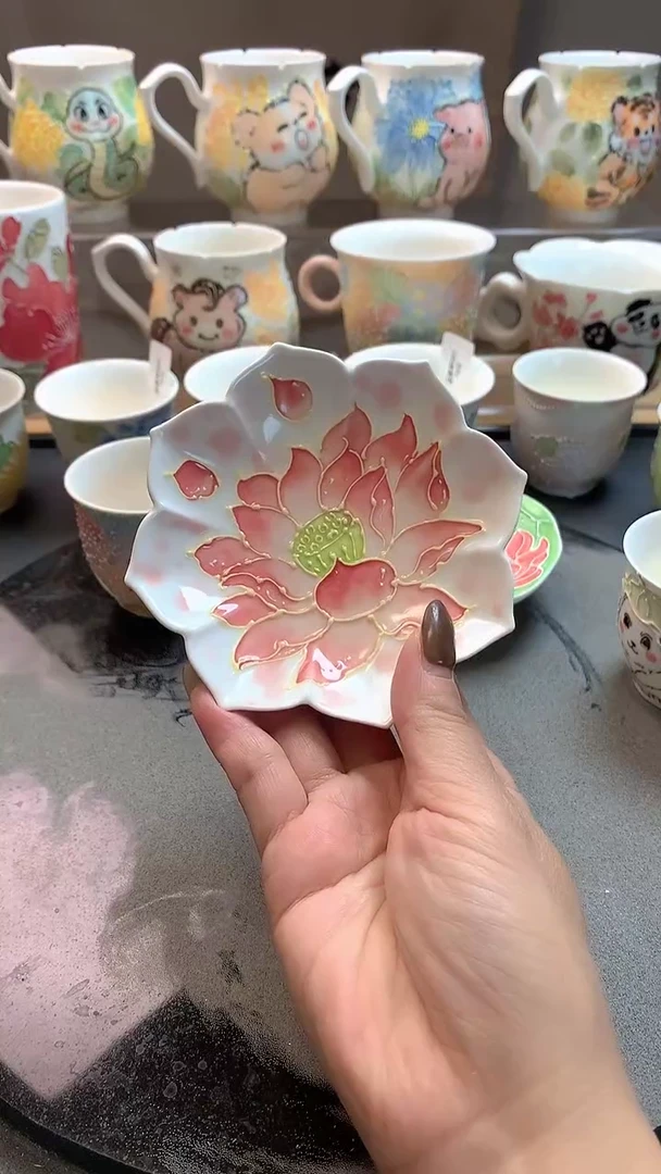 一味*手绘*莲瓣荷韵碟