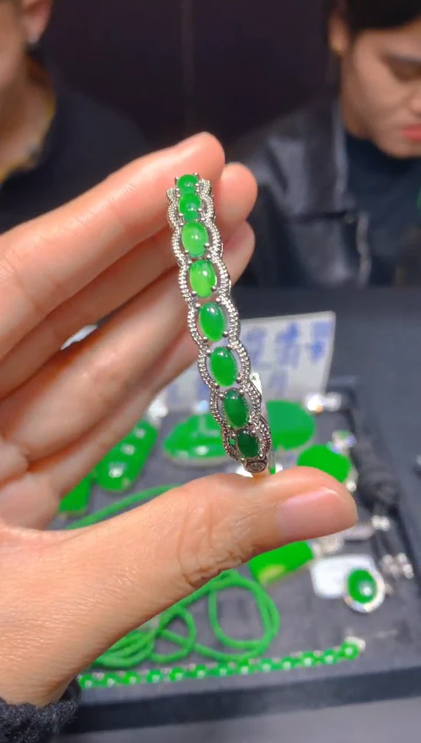 未镶嵌定制翡翠330多样性发货（发其一）