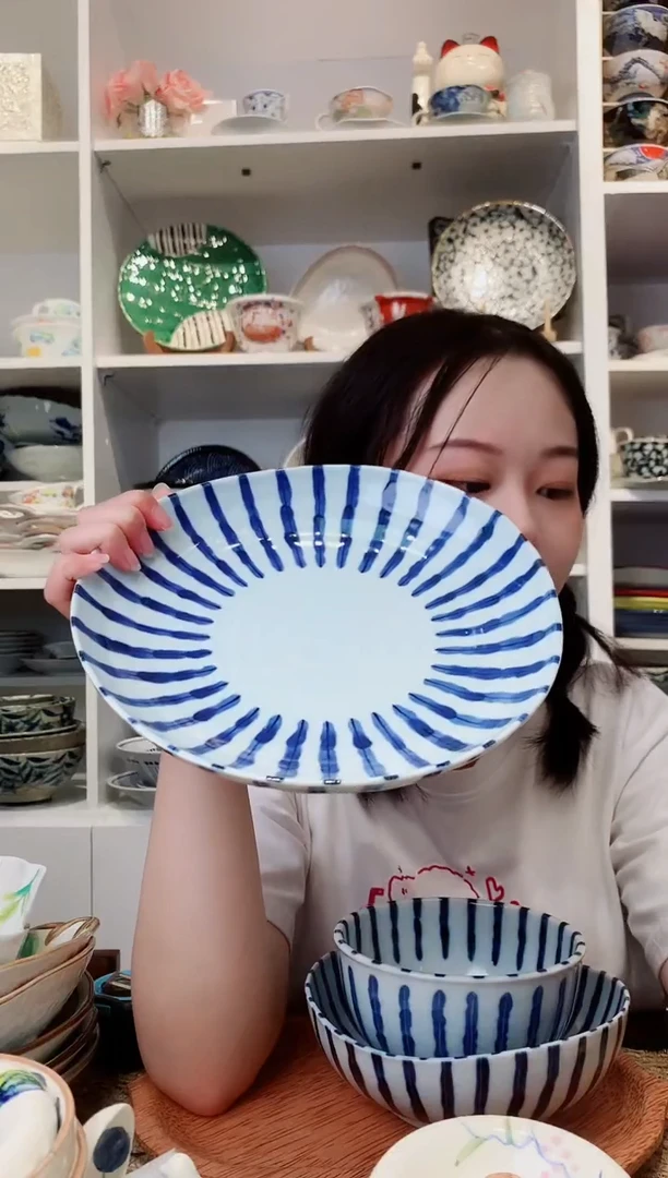 陶瓷浓十草三角80盘
