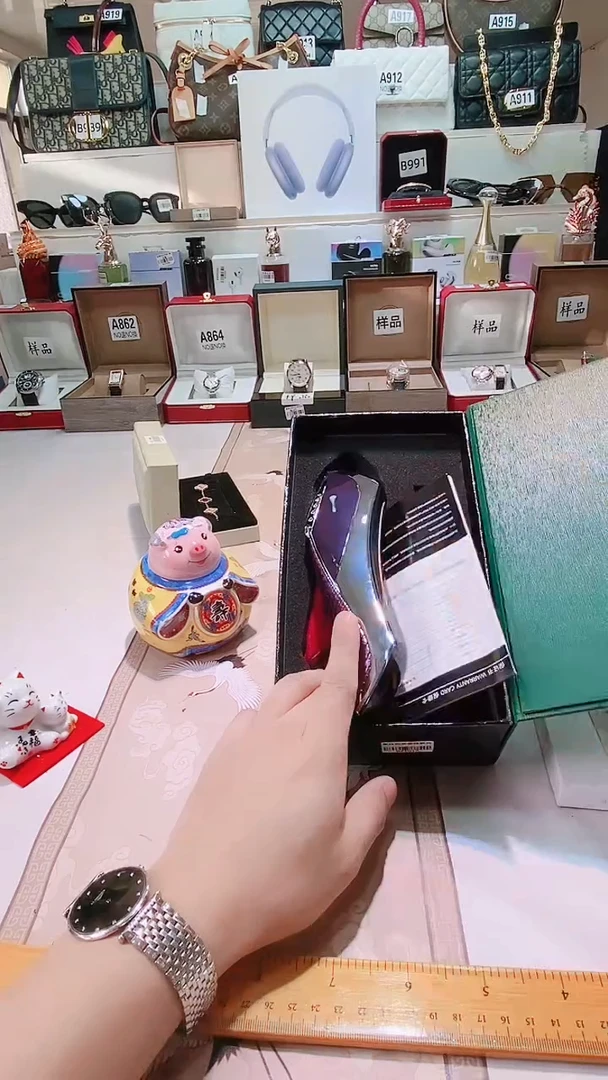 瓷片瓷器 库房到期 全部地板价@@1