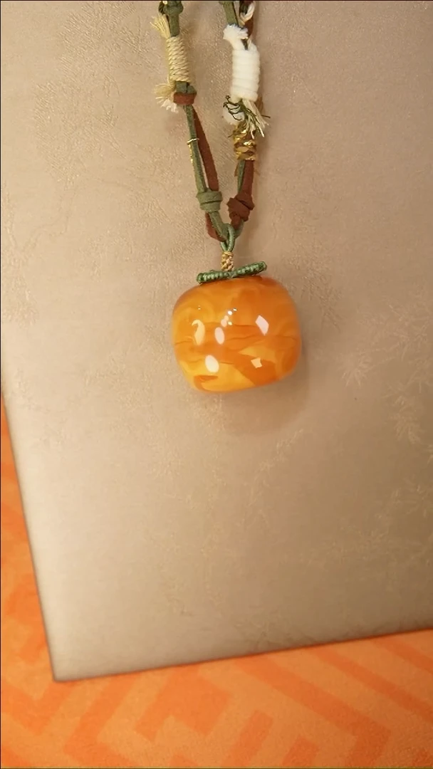 【闪购商品】琥珀颈饰未镶嵌颈饰