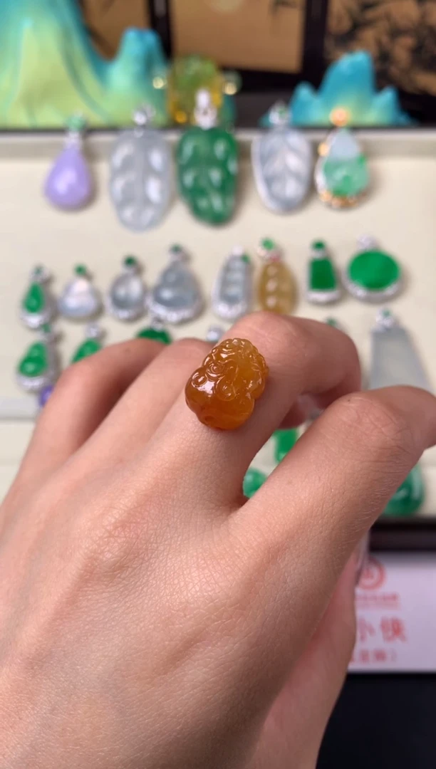 未镶嵌定制翡翠裸石（镶嵌定制）