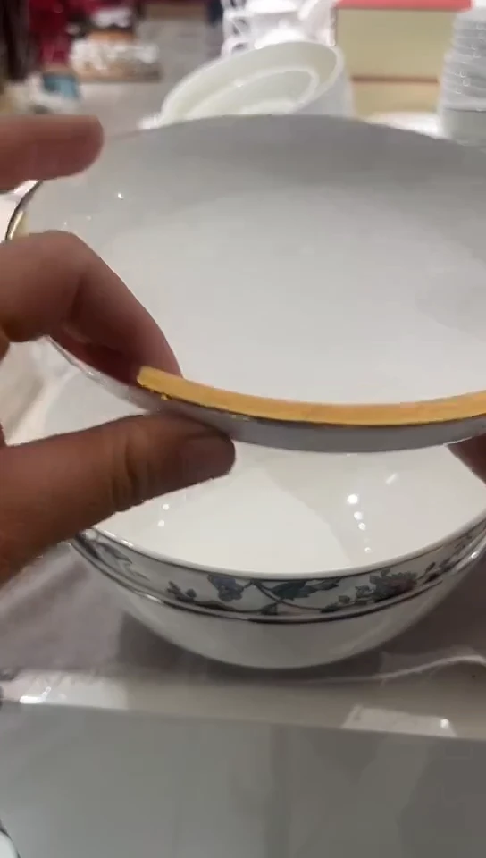 瓷1个黄金盘子隆达