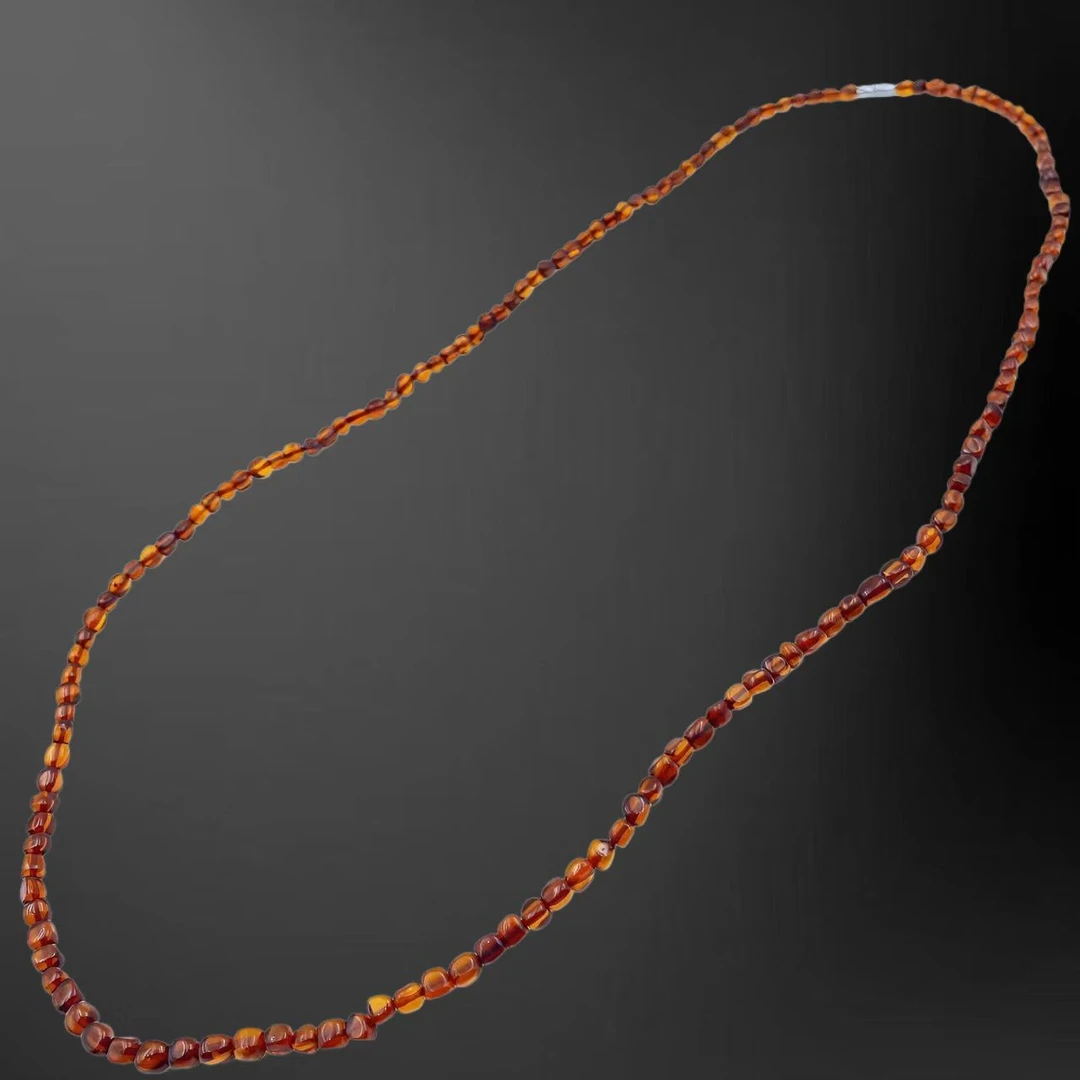 血珀随型设计款晚宴项链X561J