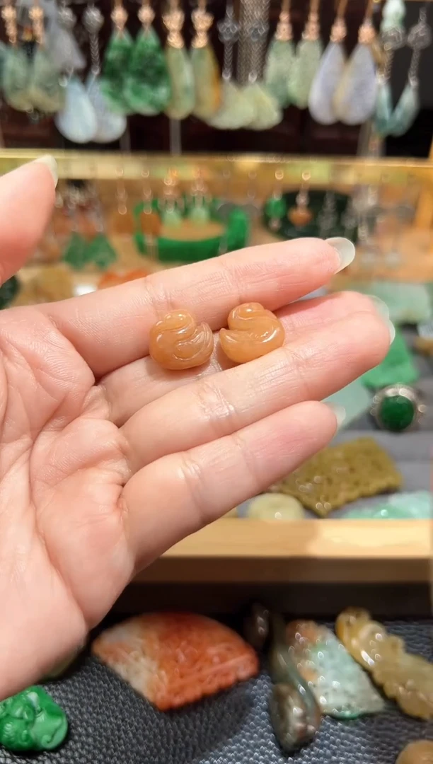 【闪购商品】定制翡翠未镶嵌翡翠