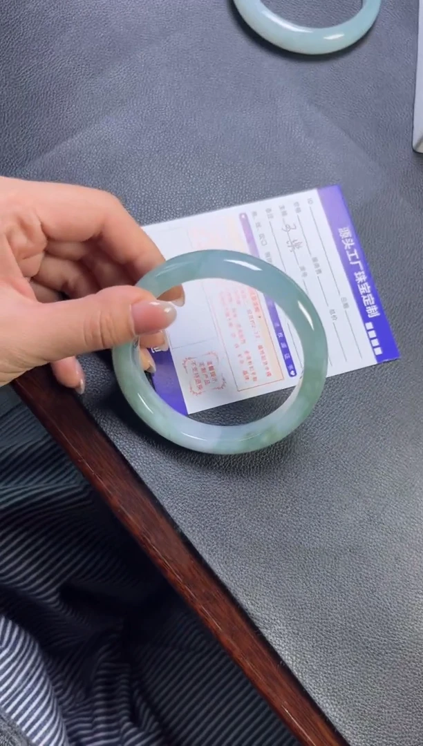 未镶嵌手镯翡翠雅*发一件