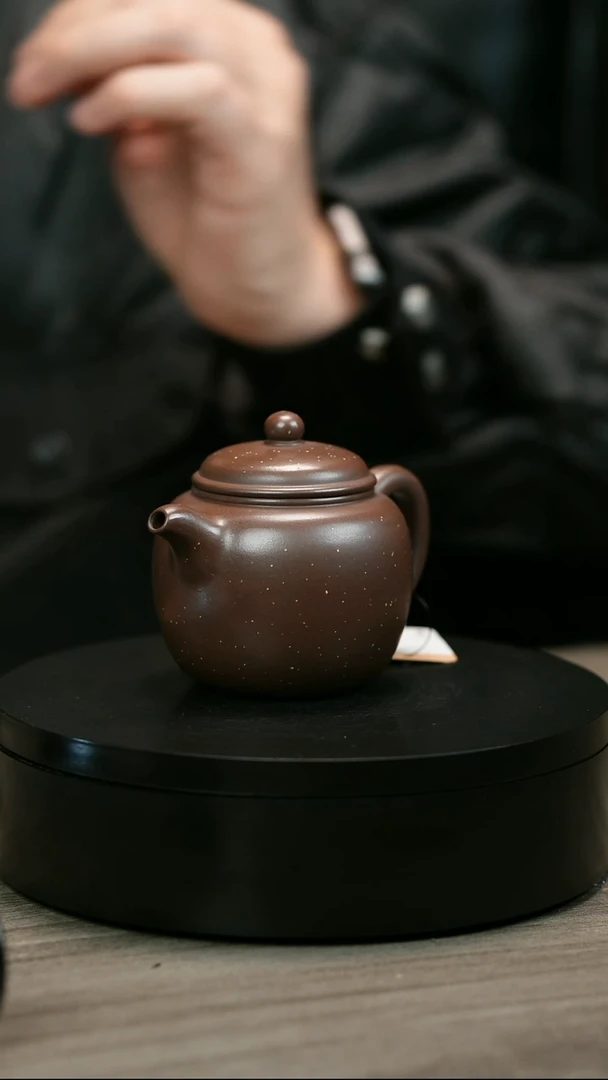 茶壶紫砂已***客H2403李琴底槽青铺砂刨尊