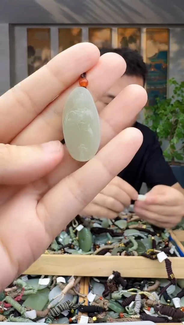 未镶嵌和田玉挂件拍一发一