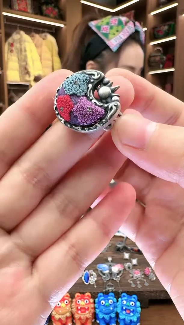 【闪购商品】织绣66黔东南苗族刺绣