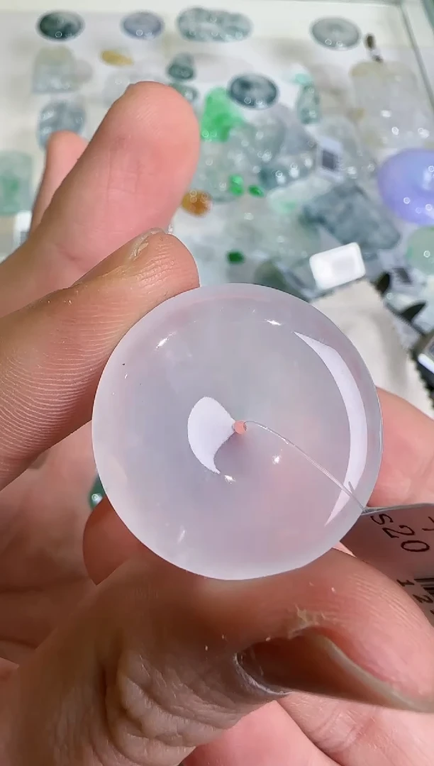 【闪购商品】翡翠吊坠(不含链)未镶嵌..