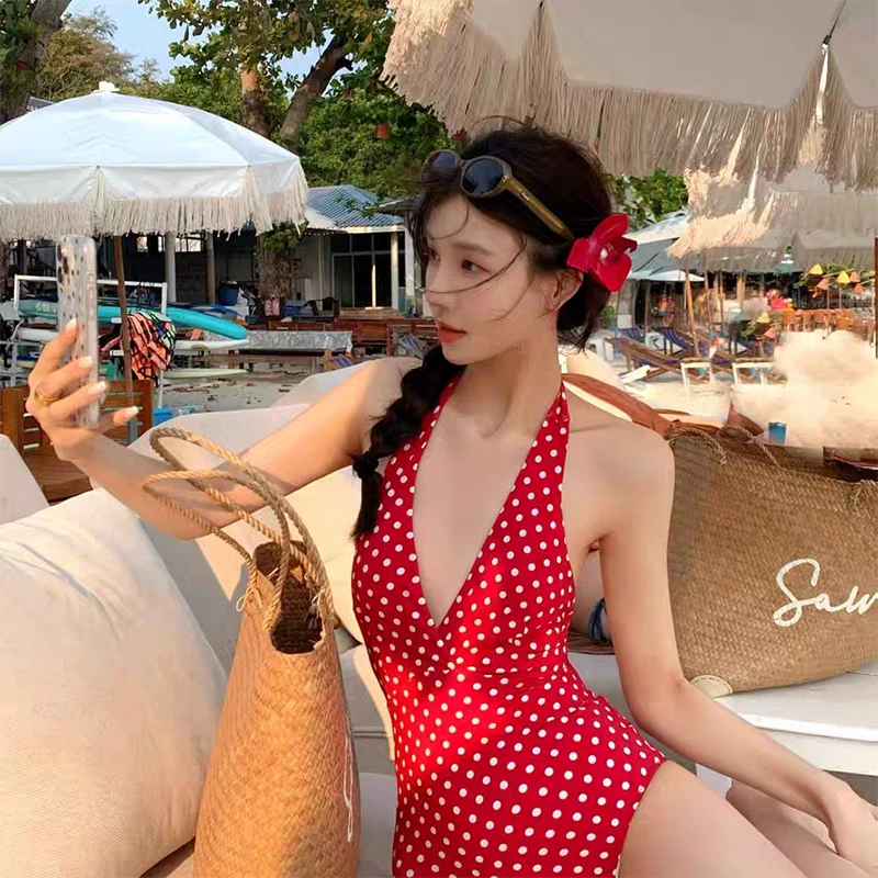 [美高日记]红色波点高级感纯欲连体显瘦遮肉度假风泡温泉泳衣女款