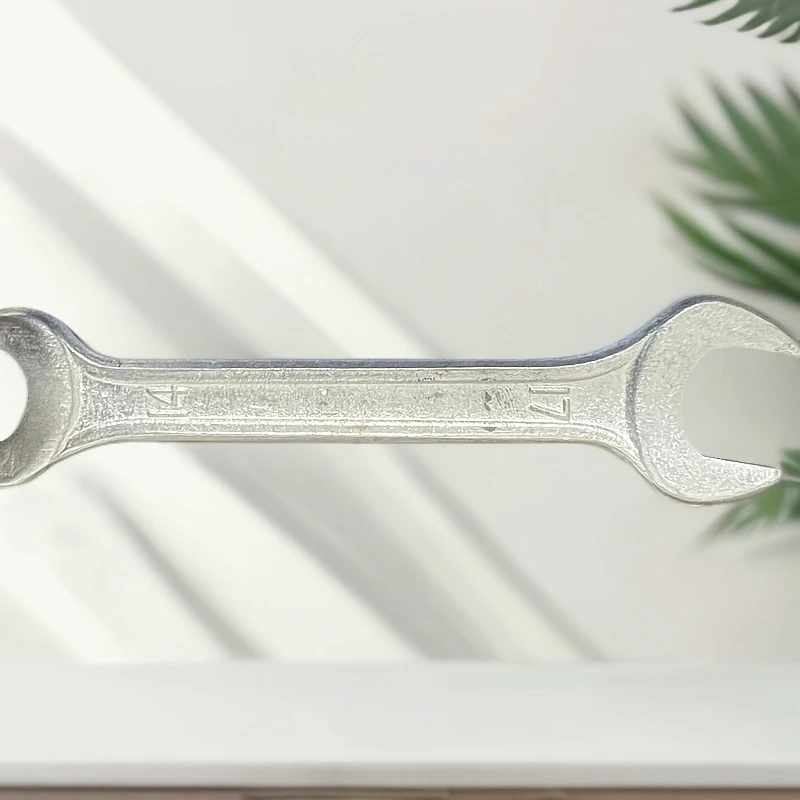 开口扳手与双头呆扳手两用