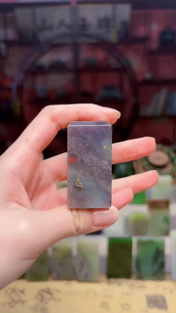 未镶嵌和田玉摆件82