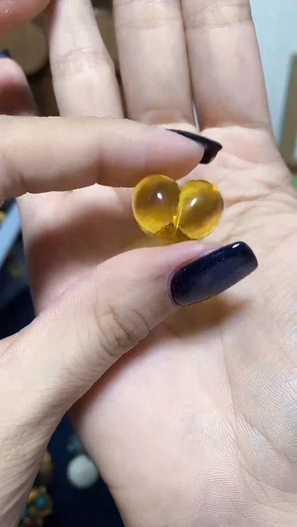 无非金属黄桃心配饰